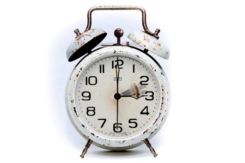 How Circadian Rhythms Affect Sleep and Energy: A Complete Guide